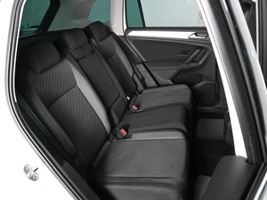 Внедорожник Volkswagen Tiguan 2017 года, 2019000 рублей, Ростов-на-Дону