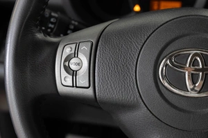 Внедорожник Toyota RAV4 2011 года, 1649000 рублей, Красноярск