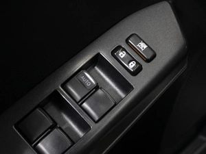 Внедорожник Toyota RAV4 2017 года, 2495000 рублей, Омск