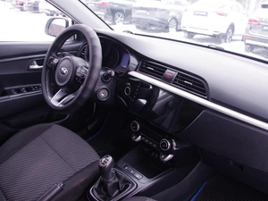 Седан Kia Rio 2019 года, 1249000 рублей, Владимир