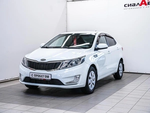 Седан Kia Rio 2012 года, 850000 рублей, Красноярск