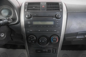 Седан Toyota Corolla 2008 года, 739000 рублей, Кемерово