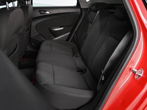 Хетчбэк Opel Astra 2012 года, 799000 рублей, Аксай