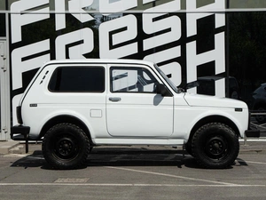 Внедорожник ВАЗ (LADA) 4x4 (Нива) 2011 года, 539000 рублей, Волгоград