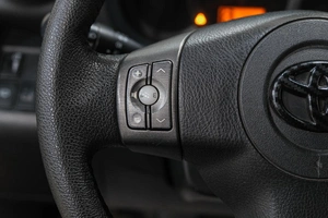 Внедорожник Toyota RAV4 2010 года, 1599000 рублей, Новокузнецк