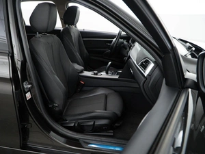 Седан BMW 3 серия 2018 года, 2657077 рублей, Москва