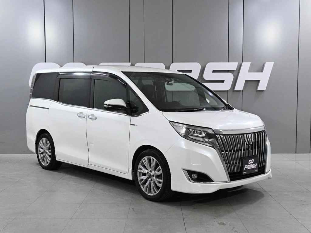 Минивэн Toyota Esquire 2017 года, 2599000 рублей, Ростов-на-Дону