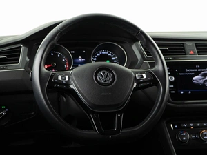 Внедорожник Volkswagen Tiguan 2019 года, 2547444 рублей, Москва