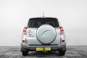 Внедорожник Toyota RAV4 2012 года, 1549000 рублей, Кемерово