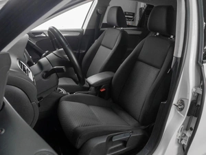 Хетчбэк Volkswagen Golf 2012 года, 870000 рублей, Тюмень