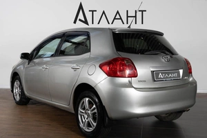 Хетчбэк Toyota Auris 2007 года, 799000 рублей, Красноярск