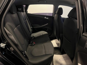 Хетчбэк Hyundai Solaris 2015 года, 999000 рублей, Красноярск