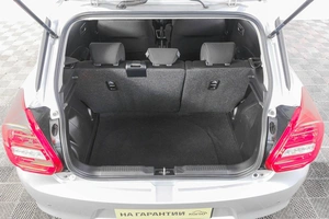 Хетчбэк Suzuki Swift 2019 года, 1019000 рублей, Кемерово