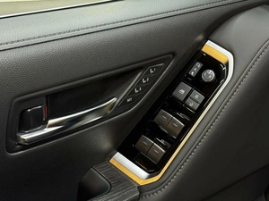 Внедорожник Toyota Land Cruiser 2021 года, 11997000 рублей, Красноярск