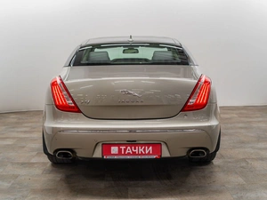 Седан Jaguar XJ 2013 года, 2500000 рублей, Красноярск