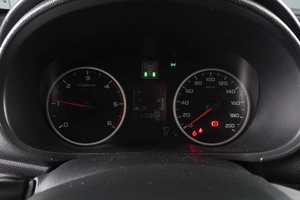 Пикап Mitsubishi L200 2016 года, 2019000 рублей, Красный Пахарь