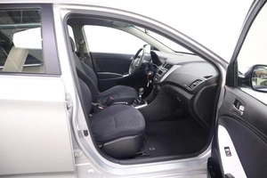 Седан Hyundai Solaris 2015 года, 1080000 рублей, Брянск