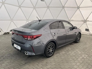 Седан Kia Rio 2021 года, 1750000 рублей, Клинцы