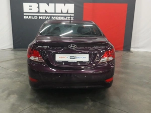 Седан Hyundai Solaris 2013 года, 820000 рублей, Курск