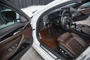 Седан BMW 5 серия 2022 года, 5600000 рублей, Красноярск