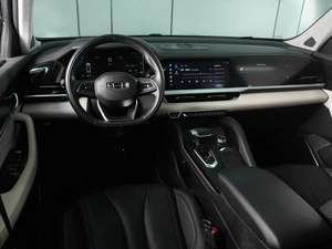 Внедорожник Geely Monjaro 2023 года, 3129000 рублей, Красный Пахарь