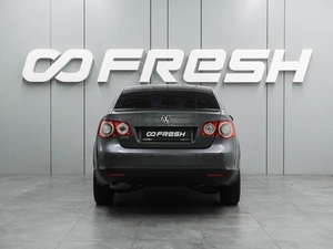 Седан Volkswagen Jetta 2010 года, 629000 рублей, Воронеж