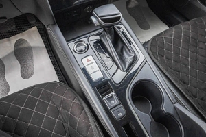 Лифтбек JAC J7 2023 года, 1589000 рублей, Барнаул