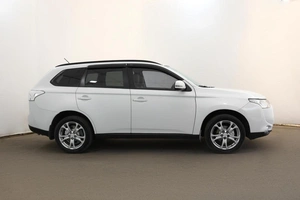 Внедорожник Mitsubishi Outlander 2012 года, 1312000 рублей, Орёл