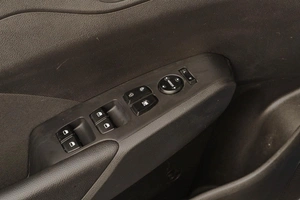 Седан Hyundai Solaris 2018 года, 939000 рублей, Челябинск