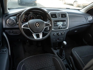 Седан Renault Logan 2022 года, 890000 рублей, Краснодар