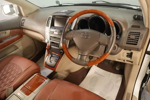 Внедорожник Toyota Harrier 2004 года, 1449000 рублей, Челябинск