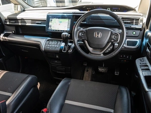 Минивэн Honda Stepwgn 2020 года, 2625000 рублей, Краснодар