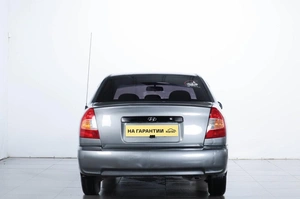 Седан Hyundai Accent 2004 года, 299000 рублей, Челябинск