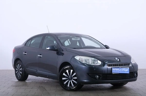 Седан Renault Fluence 2010 года, 849000 рублей, Омск