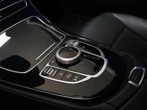 Седан Mercedes-benz E-класс 2019 года, 3020046 рублей, Москва