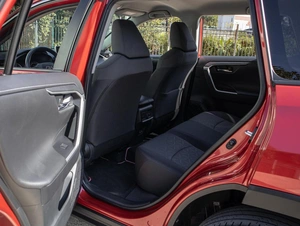 Внедорожник Toyota RAV4 2021 года, 3230000 рублей, Большой Сочи