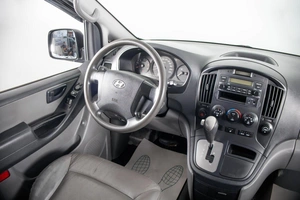 Минивэн Hyundai Grand Starex 2012 года, 1500000 рублей, Пермь