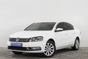 Седан Volkswagen Passat 2013 года, 1179000 рублей, Сургут