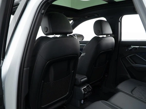 Внедорожник Audi Q3 2025 года, 5249050 рублей, Москва