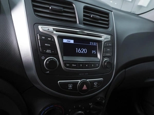 Седан Hyundai Solaris 2014 года, 790000 рублей, Ростов-на-Дону