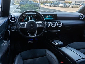 Седан Mercedes-benz CLA-класс 2019 года, 3130000 рублей, Краснодар