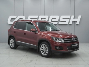 Внедорожник Volkswagen Tiguan 2011 года, 900000 рублей, Ростов-на-Дону