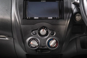 Хетчбэк Nissan Note 2018 года, 999000 рублей, Томск
