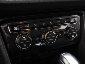 Внедорожник Volkswagen Tiguan 2020 года, 2860000 рублей, Краснодар