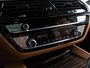 Седан BMW 5 серия 2020 года, 4999000 рублей, Волгоград