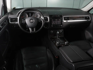 Внедорожник Volkswagen Touareg 2012 года, 1470000 рублей, Минеральные Воды