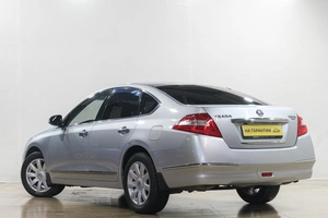 Седан Nissan Teana 2010 года, 959000 рублей, Новокузнецк