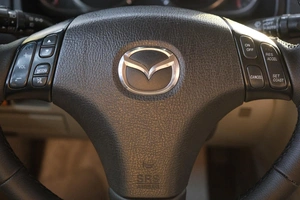 Седан Mazda 6 2005 года, 599000 рублей, Омск