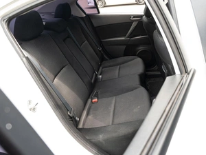 Седан Mazda 3 2012 года, 1070000 рублей, Краснодар