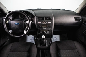 Седан Ford Mondeo 2006 года, 459000 рублей, Сургут